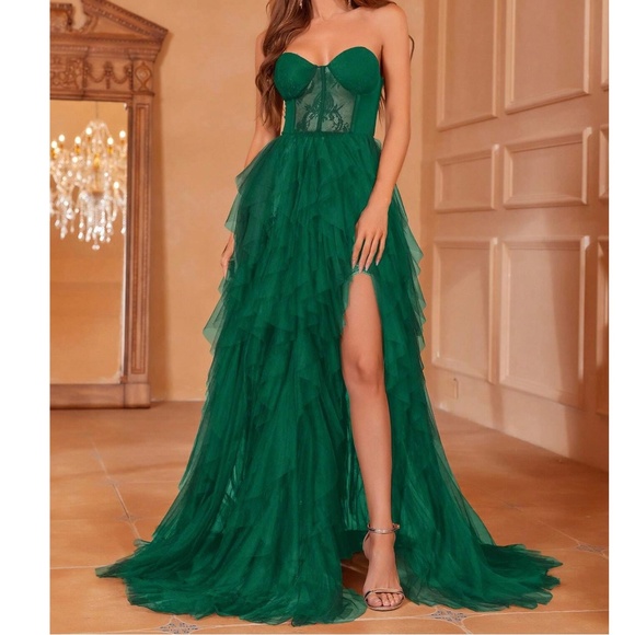 Luxe Strapless Lace Party Holiday Evening Formal Wedding Party - Picture 10 of 11